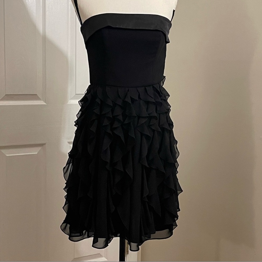 White House Black Market - strapless dress Ruffle bottom
